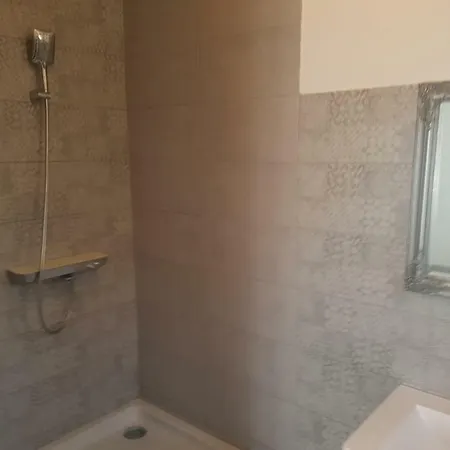 In Rogoznica With Seaview, Terrace, Air Condition, Wifi Apartamento Rogoznica (Sibenik-Knin)
